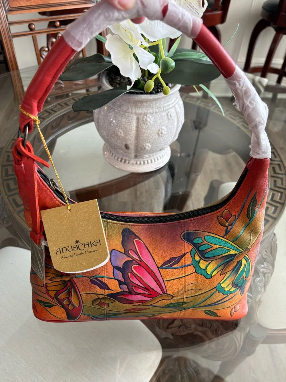 🧡♥️ANUSCHKA VIBRANT BUTTERFLY DESIGN HAND PAINTED LEATHER HOBO/SHOULDER BAG!🧡♥️